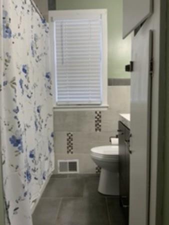81 Summit Ave, Chicopee, MA 01020 photo 6