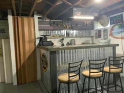 81 Summit Ave, Chicopee, MA 01020 photo 5