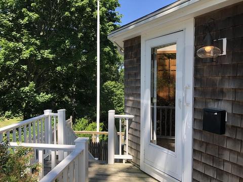 40 Warr Ave, Wareham, MA 02571 photo 2