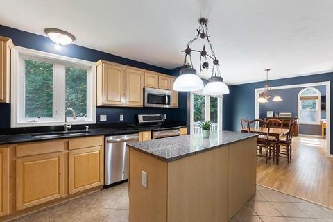 88 Whitins Rd, Sutton, MA 01590 photo 5