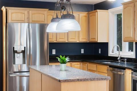88 Whitins Rd, Sutton, MA 01590 photo 3