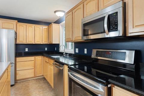 88 Whitins Rd, Sutton, MA 01590 photo 4
