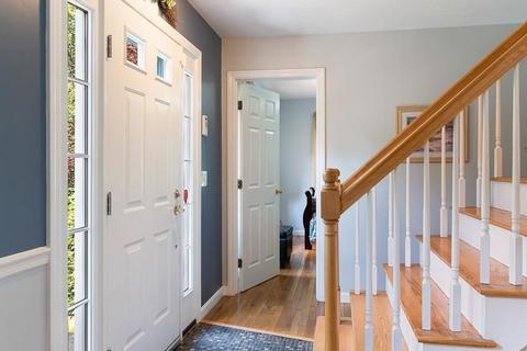 88 Whitins Rd, Sutton, MA 01590 photo 2