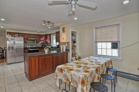 2 Naples Rd, Worcester, MA 01606 photo 12