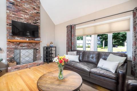 7 Wachusett Dr, Sutton, MA 01590 photo 5