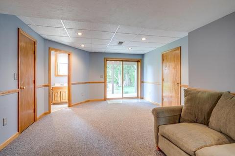7 Wachusett Dr, Sutton, MA 01590 photo 28