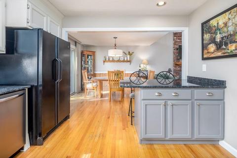 7 Wachusett Dr, Sutton, MA 01590 photo 11