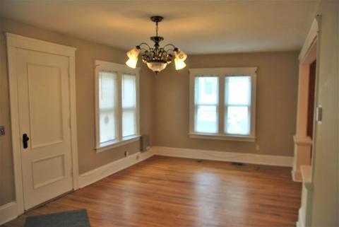 12 Mildred Ave, Worcester, MA 01603 photo 3