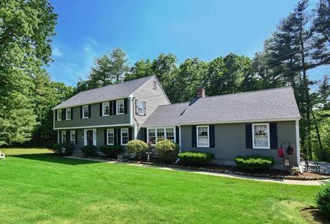 7 Monamie Ln, Walpole, MA 02081 photo 1