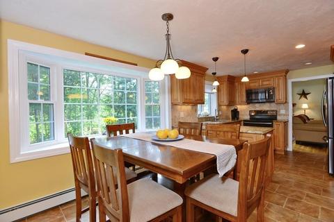 7 Monamie Ln, Walpole, MA 02081 photo 11