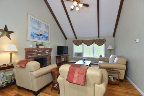 7 Monamie Ln, Walpole, MA 02081 photo 17