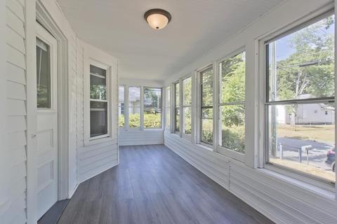 260 Laurelton St, Springfield, MA 01109 photo 5