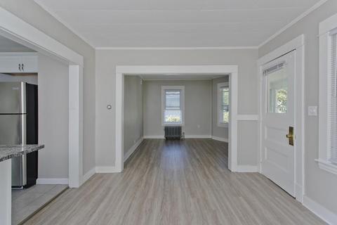 260 Laurelton St, Springfield, MA 01109 photo 18
