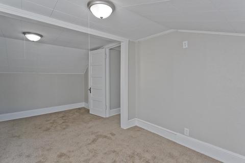 260 Laurelton St, Springfield, MA 01109 photo 32