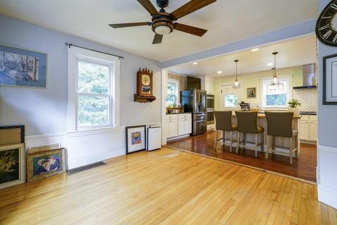 6 Hird St, Maynard, MA 01754 photo 8