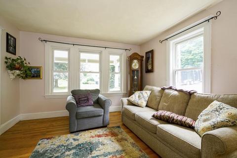 6 Hird St, Maynard, MA 01754 photo 5