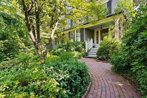 35 Allerton St, Brookline, MA 02445 photo 1
