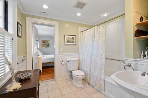 35 Allerton St, Brookline, MA 02445 photo 14