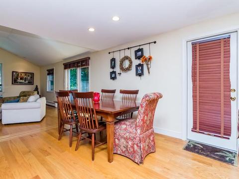 56 Edwardel Rd, Needham, MA 02492 photo 13