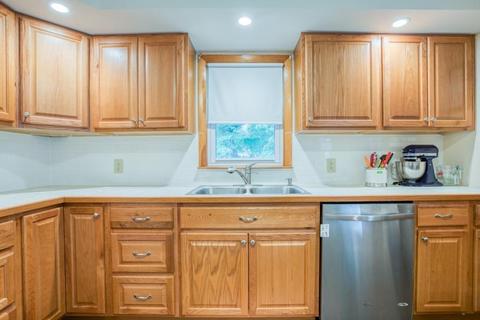 320 Dwight Rd, Springfield, MA 01108 photo 12