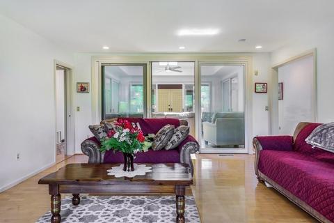 800 Plumtree Rd, Springfield, MA 01118 photo 28