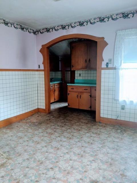 32 Cottage St, Everett, MA 02149 photo 6