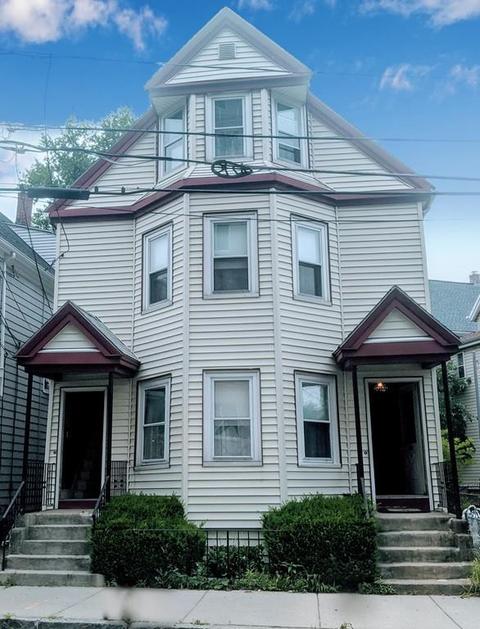 32 Cottage St, Everett, MA 02149 photo 2