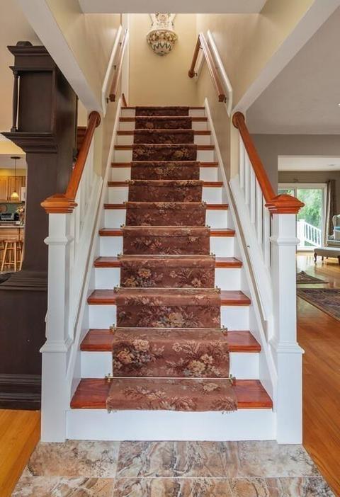 29 Slater St, Webster, MA 01570 photo 6