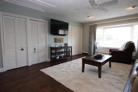 13 Wayne Rd, Peabody, MA 01960 photo 15