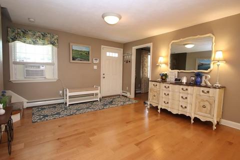 13 Wayne Rd, Peabody, MA 01960 photo 7