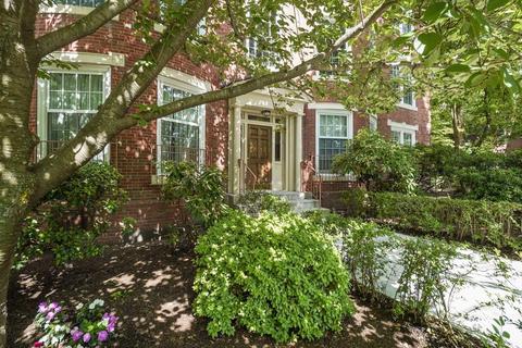 30 Dean Rd #D3, Brookline, MA 02445 photo 32