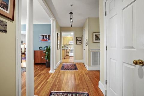 30 Dean Rd #D3, Brookline, MA 02445 photo 4