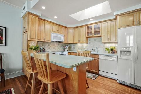 30 Dean Rd #D3, Brookline, MA 02445 photo 12