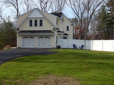 20 Coakley, Reading, MA 01867 photo 3