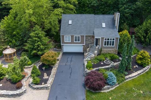 71 Highland View Dr, Sutton, MA 01590 photo 1