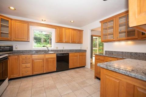 71 Highland View Dr, Sutton, MA 01590 photo 7