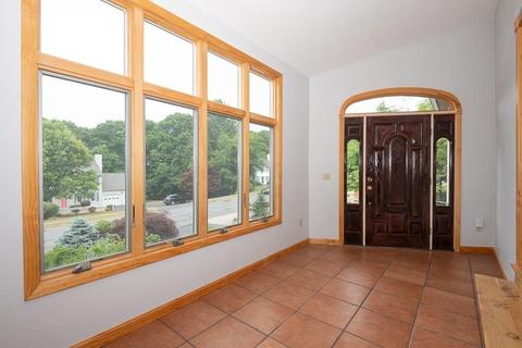 71 Highland View Dr, Sutton, MA 01590 photo 5