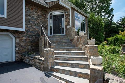71 Highland View Dr, Sutton, MA 01590 photo 4