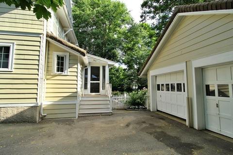 537 Chestnut St, Needham, MA 02492 photo 31