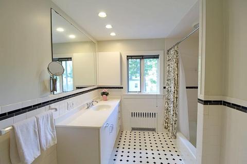 537 Chestnut St, Needham, MA 02492 photo 28