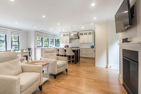 434 Summer St, Lynnfield, MA 01940 photo 18
