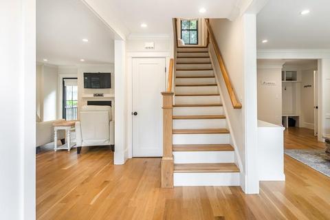434 Summer St, Lynnfield, MA 01940 photo 9