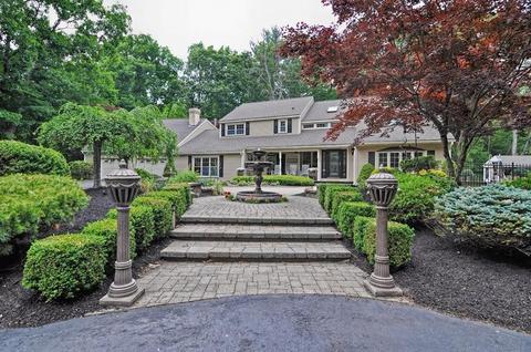 38 Johnson Rd, Sutton, MA 01590 photo 1