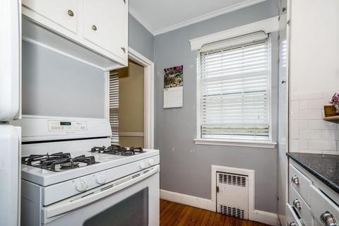 60 Elm St #9, Worcester, MA 01609 photo 16