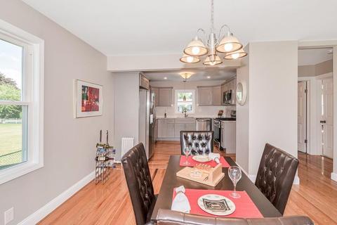 49 Joy St, Chicopee, MA 01013 photo 6