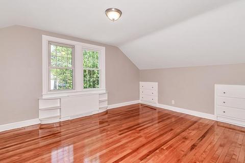 49 Joy St, Chicopee, MA 01013 photo 18