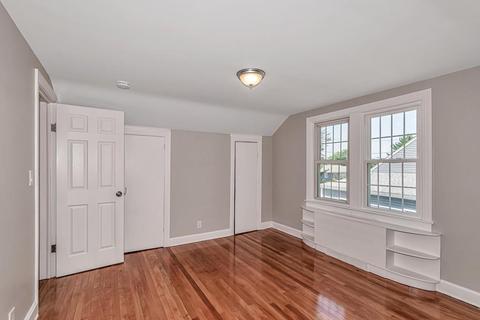 49 Joy St, Chicopee, MA 01013 photo 20