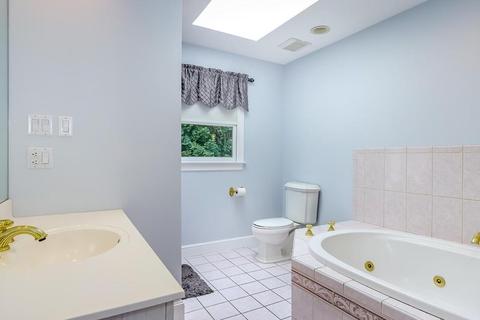 12 Hearthridge Dr, Canton, MA 02021 photo 18