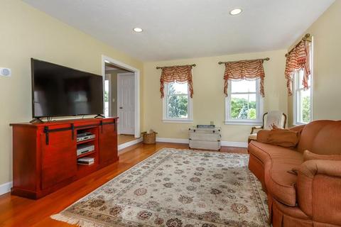 12 Hearthridge Dr, Canton, MA 02021 photo 5