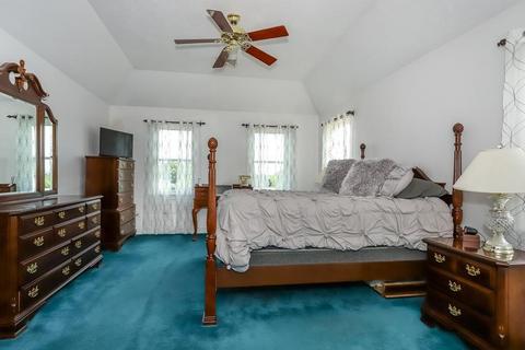 12 Hearthridge Dr, Canton, MA 02021 photo 16